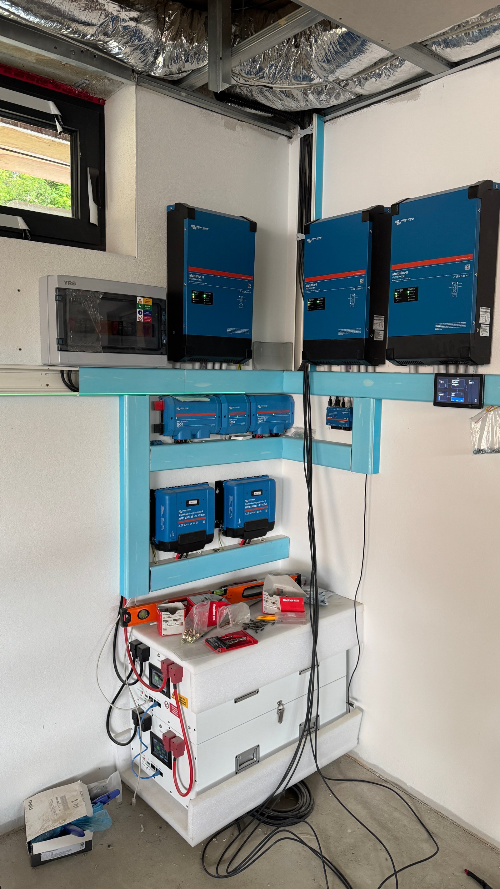 Victron Energy MultiPlus a batériové úložisko